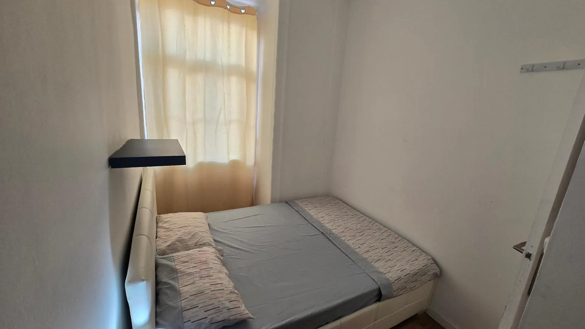 Homestay Campeao De Fabulas Lda Lisbon Portugal